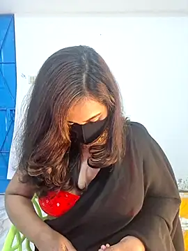 Bristy- live sex cam