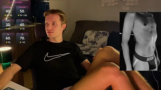 Leonnextdoor live sex cam