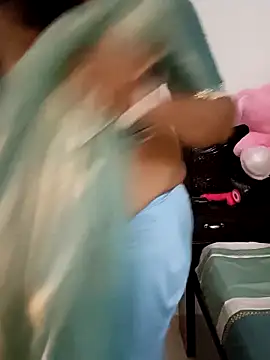 Telugu_Urmila_kannada live sex cam