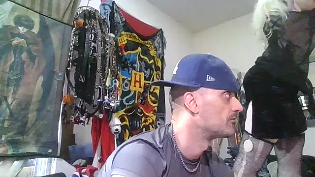 slinginbigD live sex cam