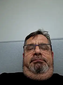 Axer1960 live sex cam