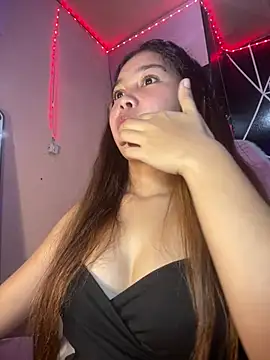 ursweet_babygirl live sex cam