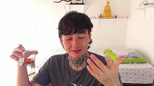 Your_Tao live sex cam