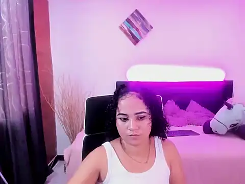 _zara_rosse's cam snapshot