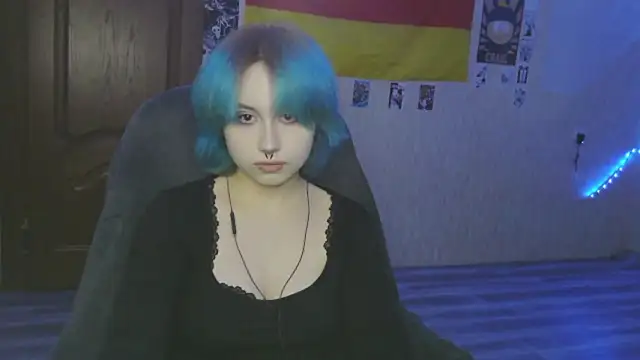 LeisaHopperstad live sex cam