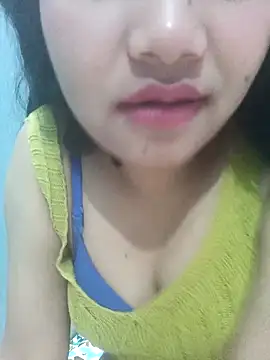 EliraMoon's cam snapshot