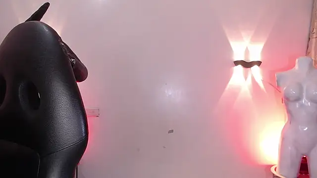 Emili_Roux live sex cam