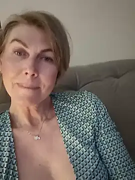 stellahere8's cam snapshot