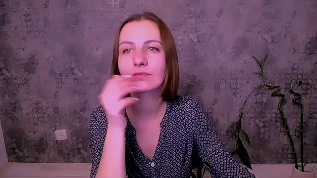 Peggy_f_'s cam snapshot