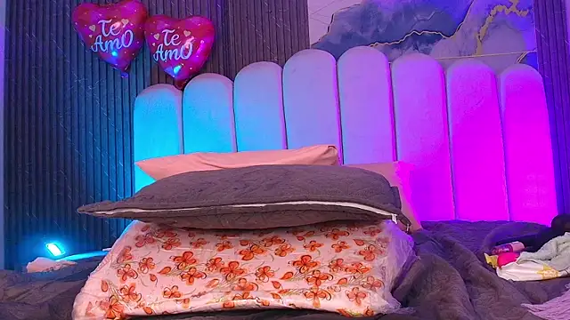 jones_maddy_'s cam snapshot