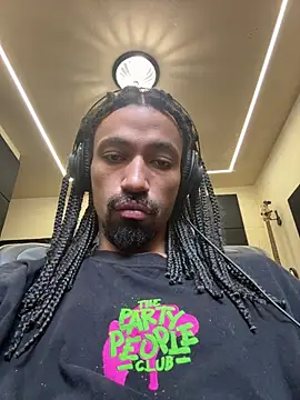 FavelaDaddyCum's cam snapshot