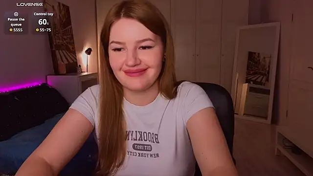 alwaysfrida's cam snapshot