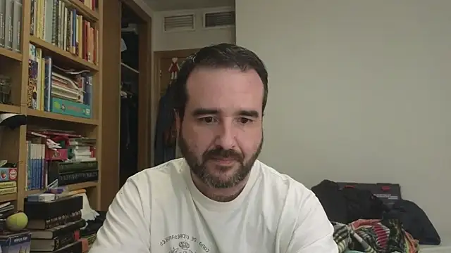 curiosillo83 live sex cam