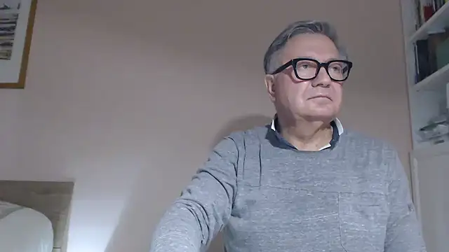 YOU6me's cam snapshot