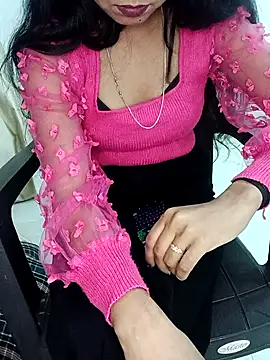 Cutie_babes01's cam snapshot