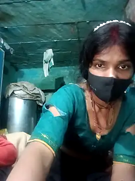 Desi_Couple_P's cam snapshot