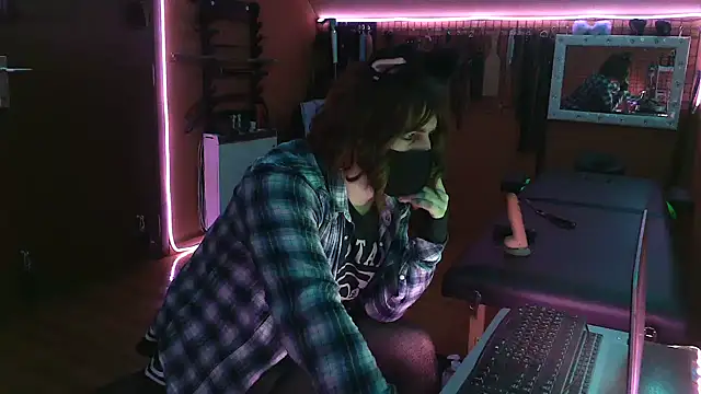 Ginny-the-bdsm-nympho live sex cam