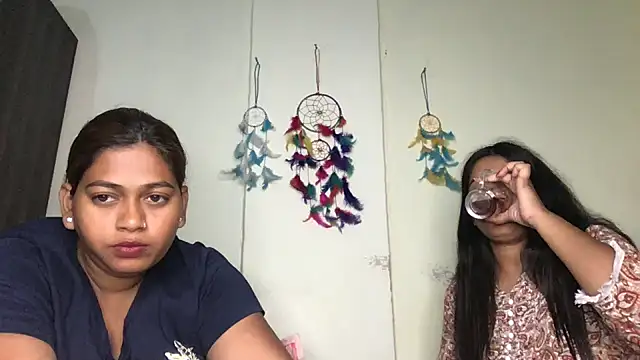 HoleyCoupon's cam snapshot