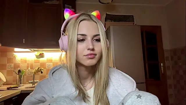 Evva_mayy's cam snapshot