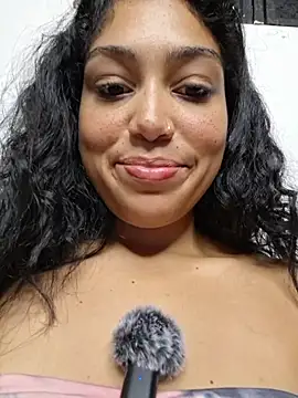 Putaalexa's cam snapshot