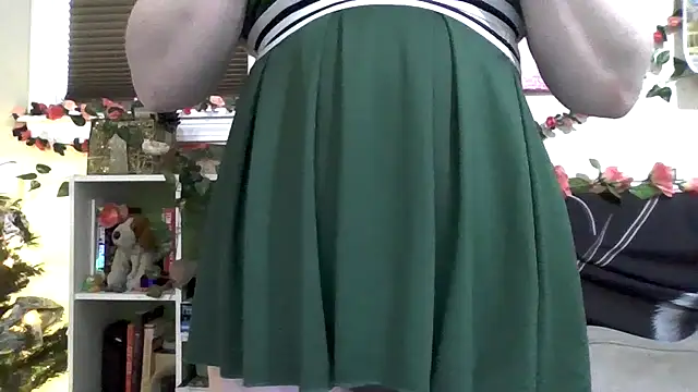 AverageRose's cam snapshot