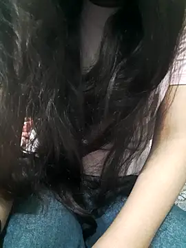 Husain_pari's cam snapshot