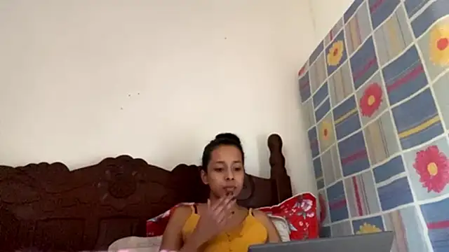 KayleenStoyanoff live sex cam