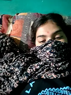 Cut_madhuri's cam snapshot