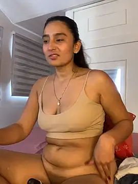 -BabyLuna's cam snapshot