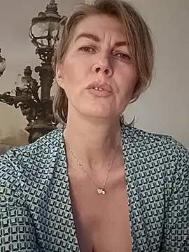 stellahere8's cam snapshot