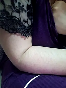 Moaa_llTa-stIcc941's cam snapshot