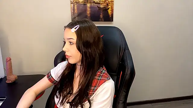 purr_queen's cam snapshot