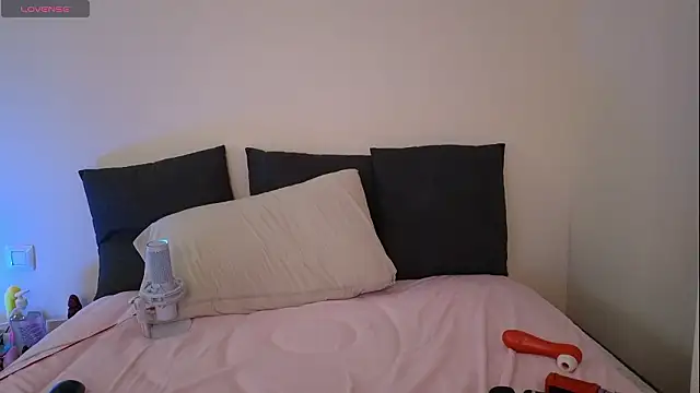 Germangirl1996 live sex cam