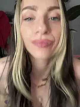 DallasAria's cam snapshot