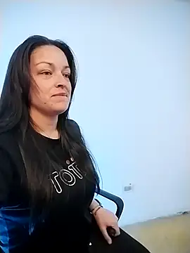 Ivanna_Greey1's cam snapshot