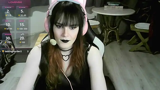 Samanteased live sex cam