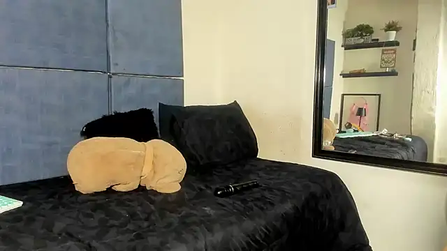 Ebonydollxx live sex cam