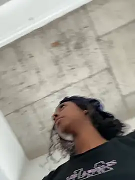 Your_Paris live sex cam