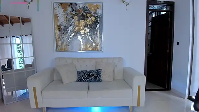 VeronicaBlue's cam snapshot