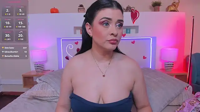 AnikaRomanoff_'s cam snapshot