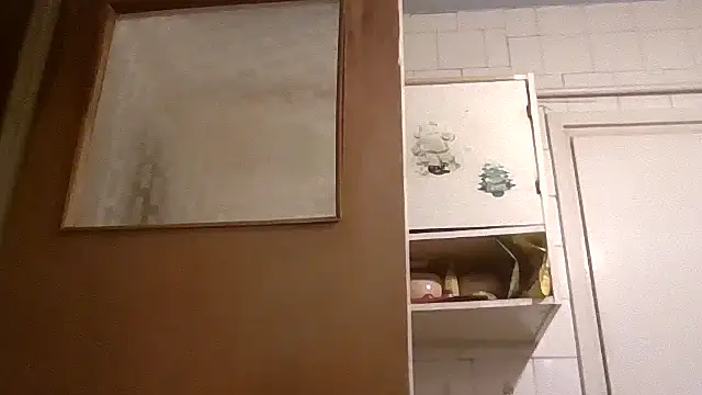 mariusica1@xh's cam snapshot