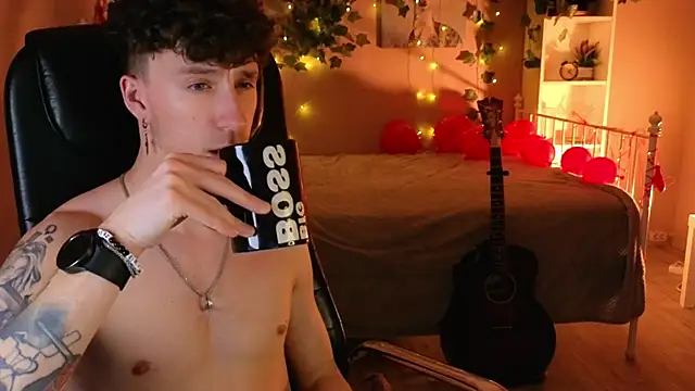 mark_caron's cam snapshot