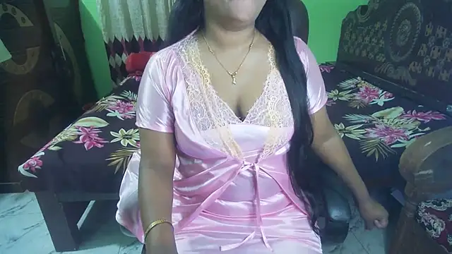 BengaliQueenStar live sex cam
