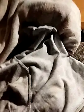 Grig1982 live sex cam