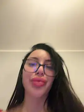 MyaSplash live sex cam