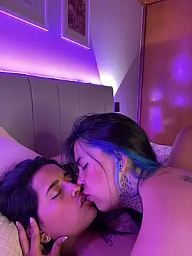 Annie_Alicee live sex cam