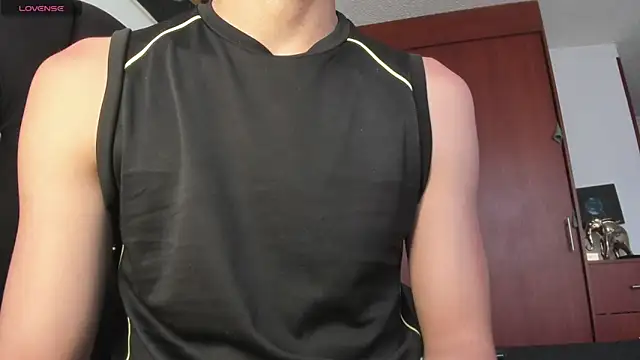 kevin_ahss live sex cam