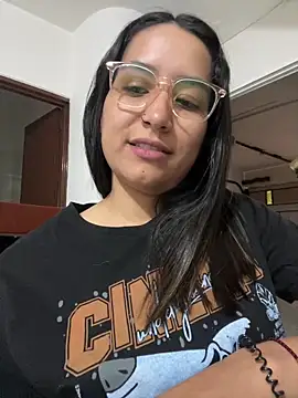 Val12777 live sex cam