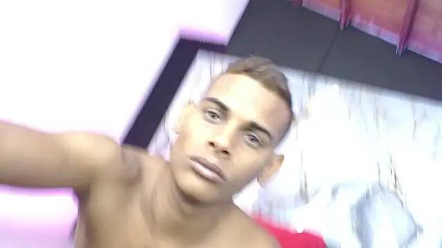 adrian_supercock live sex cam