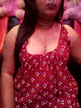 ella_mariya live sex cam